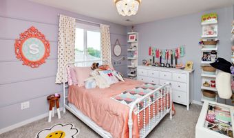 2102 NE 17th St, Ankeny, IA 50021