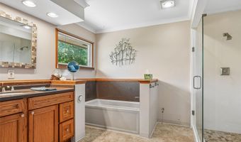 1014 NE Trilein Dr, Ankeny, IA 50021