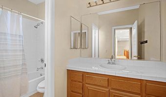 595 S Hidden Trails Rd, Escondido, CA 92027