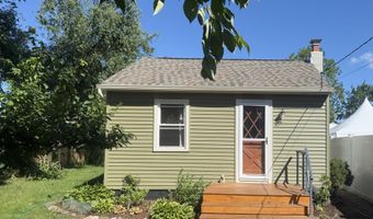 33 Wooley St B, Aberdeen, NJ 07747
