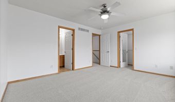 1220 NE 8th Ln, Ankeny, IA 50021