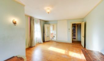 24 Hadwen Rd, Worcester, MA 01602