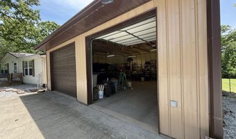 4955 S 40th Rd, Aldrich, MO 65601