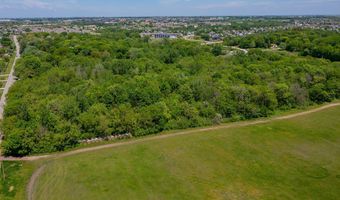 7025 NW 4th St, Ankeny, IA 50023