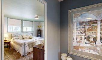 75 Court St, Belfast, ME 04915