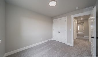 5590 Trueman St C, Chubbuck, ID 83202