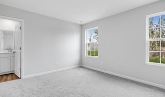 22 D Regent St, Camden, SC 29020