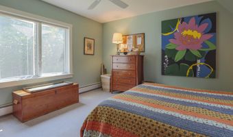 28 B Springbrook Dr, Belfast, ME 04915