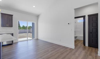 207 W First St, Carey, ID 83320