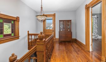 521 Trowbridge St, Allegan, MI 49010