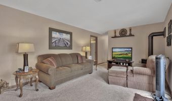 15117 Yakima St NW, Anoka, MN 55303