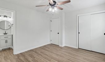 2074 Trailwood Dr, Biloxi, MS 39532