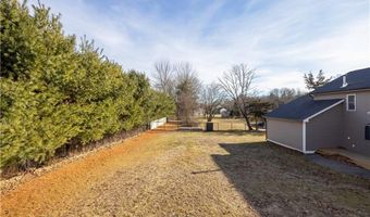 311 Hope Rd, Cranston, RI 02921