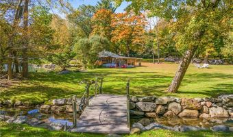 256 Cherry Ln, Airmont, NY 10901