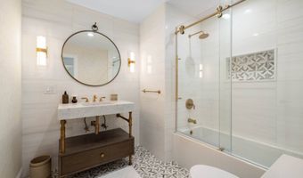 5 Catalpa Pl, Amagansett, NY 11930