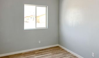 8518 W TROY Dr, Arizona City, AZ 85123