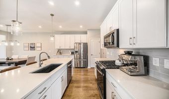2867 Fairgrove Cres, Ann Arbor, MI 48108