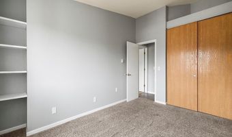 7632 157th St W 308, Apple Valley, MN 55124