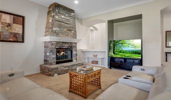 19274 Kanbridge St, Apple Valley, CA 92308
