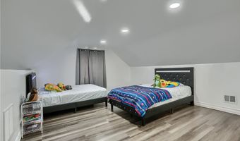 1703 Vanburen St, Aliquippa, PA 15001