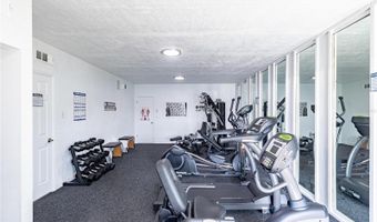 916 LAKE DESTINY Rd E, Altamonte Springs, FL 32714