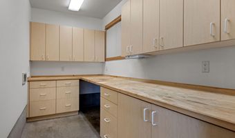 3352 NW Windwood Way, Bend, OR 97703
