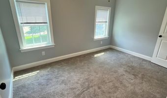 112 E MAIN St, Felton, DE 19943