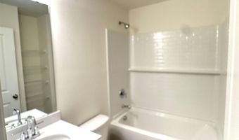 6079 Willutuck Dr, Boiling Springs, SC 29316