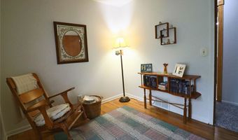 506 12th Ave NW, Altoona, IA 50009