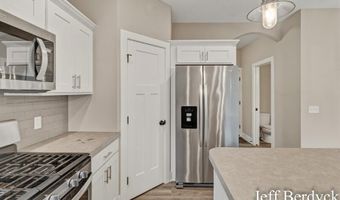 5697 Victoria St, Allendale, MI 49401