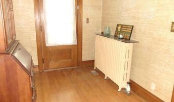 909 Poplar St, Atlantic, IA 50022