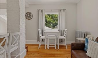 191 3rd St, Newport, RI 02840