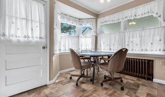 501 Cable Ave, Beachwood, NJ 08722