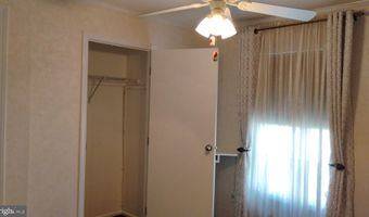 518 WEAVER Dr 518, Dover, DE 19901