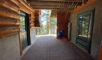 6856 Five Mile Pt, Allouez, MI 49805