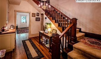 4584 4582 NC Highway 194 S, Banner Elk, NC 28604