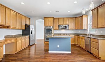 640 Finch Island Ave, Henderson, NV 89015