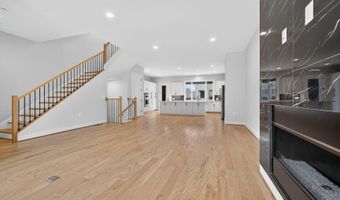 7027 RENITA Ln, Bethesda, MD 20817