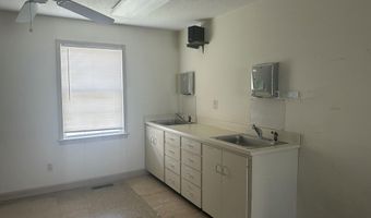 808 E Memorial Dr E, Ahoskie, NC 27910