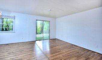 50 Greenhouse Rd 17A, Bridgeport, CT 06606
