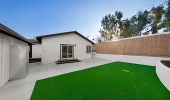 7118 Stanford Ave, La Mesa, CA 91942