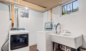 1019 Ash St, Alexandria, MN 56308