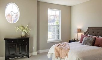 3753 KINSLEY Blvd, Ann Arbor, MI 48105