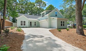 14 Grande Oaks Way, Beaufort, SC 29907