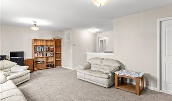 108 Sprucewood Ct, Advance, NC 27006