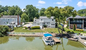 843 Nautilus Trl, Aurora, OH 44202