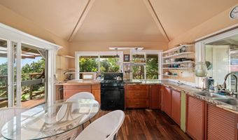 7953 Hana Hwy, Haiku, HI 96708