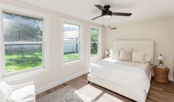 1132 Northwestern Ave, Ames, IA 50010