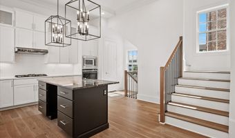 5033 Magnolia Cir, Addison, TX 75001