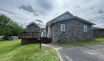131 Lansworth Dr, Austinville, VA 24312